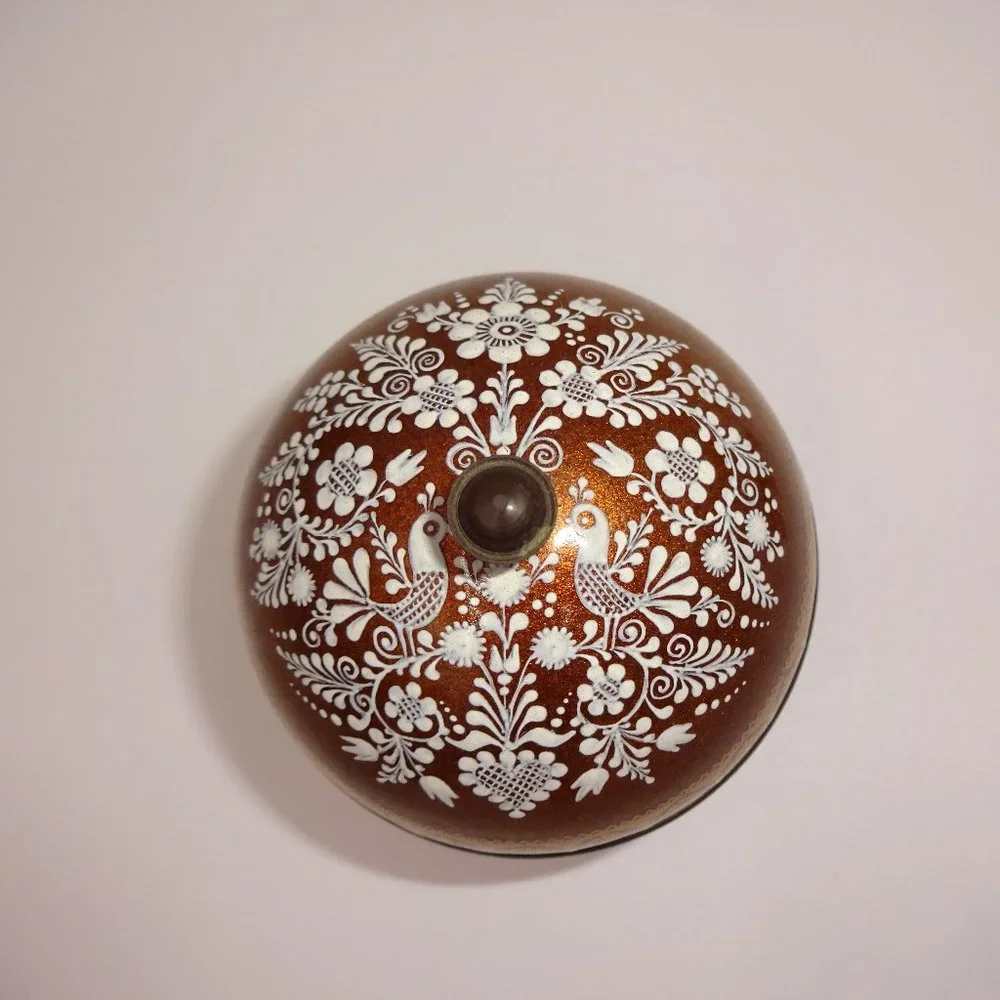 Enamel Steinbock Email Round Trinket Box & Square Tray Gold White Flowers Woman